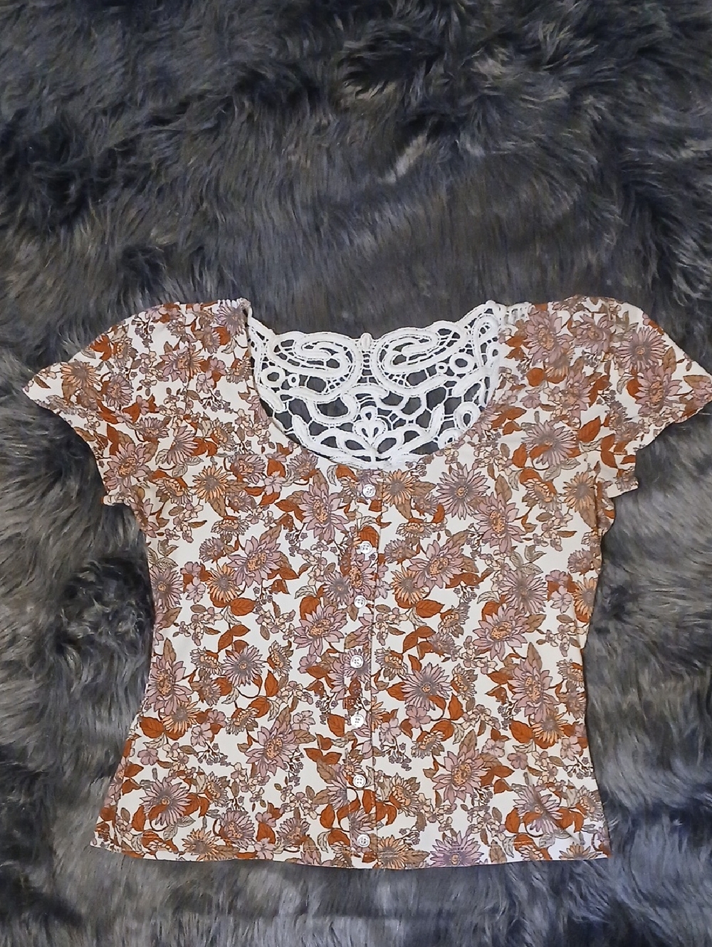 Floral Button-Front Short Sleeve Tee with Crochet Yoke - Cream & Rust